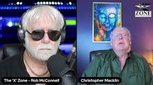 Christopher Macklin's Instagram, Twitter & Facebook