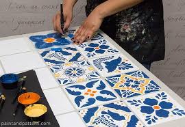 Stencil A Mexican Talavera Tile Table Paint Pattern Stencil Furniture Tile Tables Diy Tile