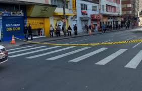 08h23 forte nevoeiro em canoas (rs). Curitiba Mantem A Bandeira Laranja Mas Secretaria De Saude Diz Que Caminhamos Para A Vermelha Bem Parana