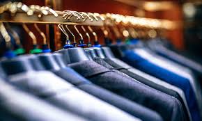 However, if dyeing hair is used as a way to hide one's true self, or if it detracts from the image of holiness that all christians should pursue, then it is wrong (1 peter 1:15). What Does The Bible Say About How Men And Women Should Dress Biblword Net