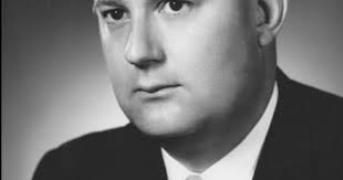 Bruce Thomas Hicks Knill