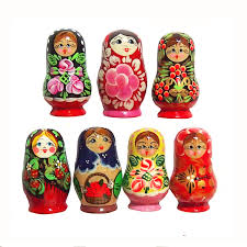 Decorative Magnet In Shape Of A Traditional Russian Doll Wooden Hand Painted Matryoshka Fridge Magnet Set Gif Fridge Magnets Russian Nesting Dolls Wooden Hand