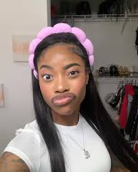 She's a demon lol that tongue tho