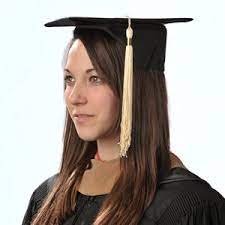 How To Wear Your Cap Without Messing Up Your Hair Grad Cap Hairdo Cap And Gown
