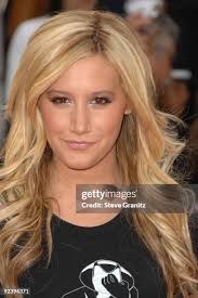 10,865 Steve Ashley Photos & High Res Pictures