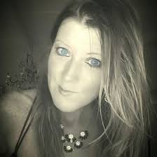 Suzanne Romaine (suzanneromaine9)