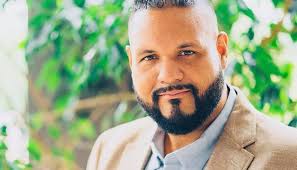 FEATURED RIDER: Barry Kwok