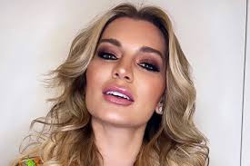 Lindsay Hubbard Is Selling Her Engagement Ring from Carl Radke