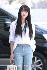 190714 아이돌댄스커버첼린지 유아 #오마이걸 #유아 #ohmygirl #yooa #ユア @wm_ohmygirl 티저 기다리는중 ㅠㅠㅠ. í¬í†  ì˜¤ë§ˆì´ê±¸ ìœ ì•„ ì‹œí¬í•œ ë§¤ë ¥