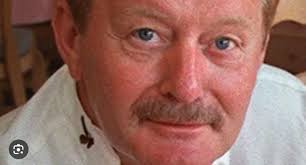 My great great grandfather was one of the first chefs at the original Tony  Faust restaurant. Any idea where one might find information about the  employees of Faust?