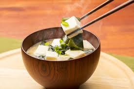 Utilizzateli per rinforzare un'insalata di patate e fagioli lessi. I Prodotti A Base Di Soia Fermentata Favoriscono La Longevita Medimagazine