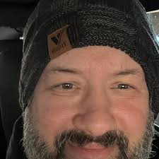 NASHVILLE if you're single react to this post