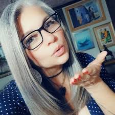 lila ulloa (@ulloalila)