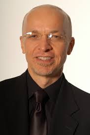 Stephen Stribling's Instagram, Twitter & Facebook