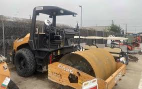 Case DV26D Smooth Drum Roller