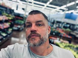 Single woman in Mesa looking for connection