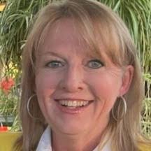 Angela Tomlin's Instagram, Twitter & Facebook