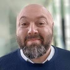 Dennis Sander's Instagram, Twitter & Facebook