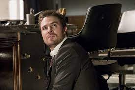 Oliver realizes the best way to find the attacker is to do so as mayor queen. Arrow Spectre Of The Gun Review We Live Entertainment
