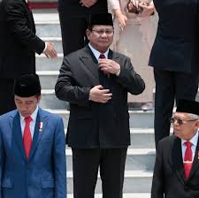 Namun, kalau kamu belum tahu lengkap tentang biografi dan. Indonesian Defense Chief Accused Of Rights Abuses Will Visit Pentagon The New York Times
