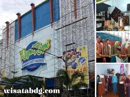 Sebagai Daerah Yang Mempunyai Potensi Wisata Jawa Barat Pun Punya Aneka Kerajinan Yang Diminati Para Wisatawan Bila Anda Ingin Kota Bandung Gedung Pariwisata