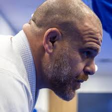 What weight to start using straps for deadlifts?