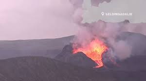 Too bad this is not true. Impressive Rim Collapse Fagradalsfjall Volcano Iceland Youtube