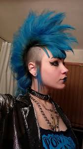 Very punk rock, in our humble opinion. Pin On Pretty Hair