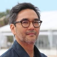 Quoc Dang's Instagram, Twitter & Facebook