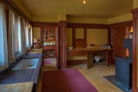 Kitchen Frank Lloyd Wright S Dana Thomas House Interior Springfield Il Frank Lloyd Wright Homes Dana House Lloyd Wright