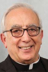 Bishop installs new pastors around Diocese