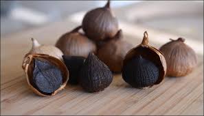 Sebelumnya telah kami hadirkan juga update harga komoditas perdagangan lainnya, seperti harga terkini pala dan juga informasi harga lada hitam dan putih terbaru minggu ini. Black Garlic Black Garlic Bawang Putih Tunggal Hitam