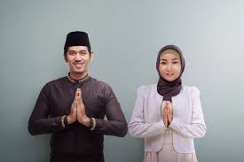 Jika anda akan menghadiri acara pesta maka pakaian muslim wanita modern ini bisa dijadikan sebagai. Jangan Ketinggalan Zaman Pastikan Anda Mengenakan 10 Baju Muslim Masa Kini Terbaru Berikut