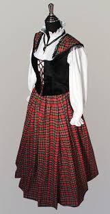 Traditional Scottish Tartan Dress Ensemble No 1 Red 175 00 Usd Medieval And Renaissance Clo Scottish Dress Traditional Scottish Clothing Scottish Clothing