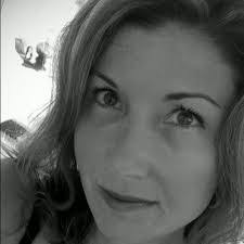 Lori Desantis's Instagram, Twitter & Facebook