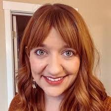 Courtney Stratton's Instagram, Twitter & Facebook