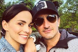 Najgorętsze plotki i newsy na temat: Paulina Krupinska Szusuje Z Rodzina Na Nartach Jest Maly Jedrus I Sebastian Karpiel Bulecka Bez Brody
