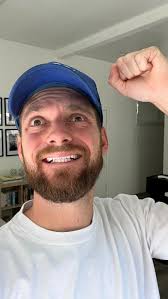 Cole Garrett (@coletellsjokes) • Instagram photos and videos