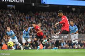 This match will be covered live by sky sports in the uk. Preview Manchester United Vs Manchester City Pep Menggertak Fajar