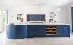 See the best of the best here. Curved Island With Seating Overhang And Kitchen Ideas Photos Houzz