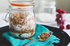 Granola Au Beurre D Amande Et Noix De Coco Recipe Granola Recipe Bars Bars Recipes Breakfast Brunch