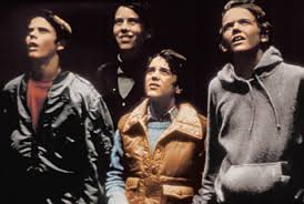 Henry thomas, dee wallace, peter coyote and others. E T The Extra Terrestrial 1982