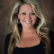 Samantha Hamby's Instagram, Twitter & Facebook