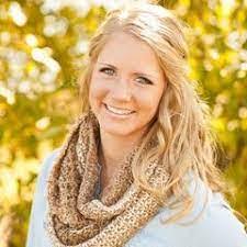 Molly Harvey's Instagram, Twitter & Facebook