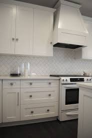 Pin By Holli Petersen Lange On New House Ideas Kitchen Backsplash Images Kitchen Design Herringbone Subway Tile