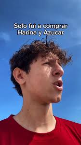 Nueva pelicula de Spiderman Venezolana?🇻🇪🕷️ En Colaboración con  @gustavochourio #spiderman #tomholland #fyp #parati