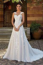 Delicate A Line Wedding Gown W Lace Appliques Demetrios 8074 Lace Wedding Dress Vintage Classic Wedding Dress Tulle Wedding Dress
