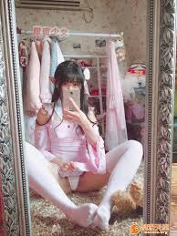 色气喵凛酱]艾米莉亚睡衣|H漫內頁瀏覽Comics - 禁漫天堂