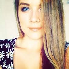 Vanessa Eason's Instagram, Twitter & Facebook