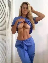 31 hot nurse showing off underboobs hssu73 - Thesexier
